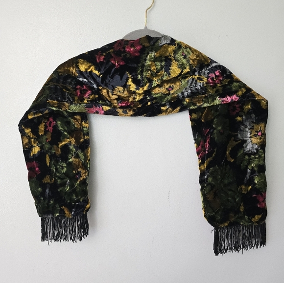 Boho Dark Velvet Floral Scarf Black Fringe 42" - Picture 1 of 4